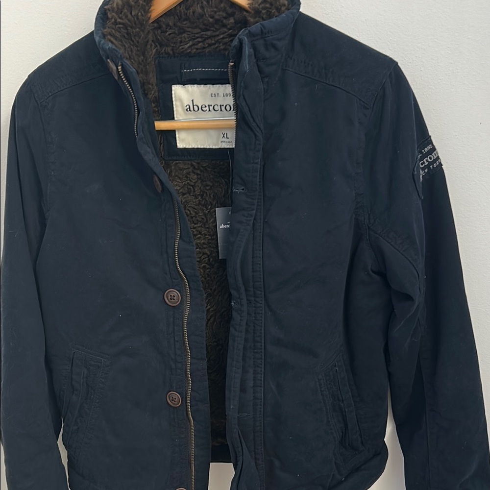 $150 NWT Abercrombie Kids Boys Sherpa Lined Jacket Navy XL 14/16
